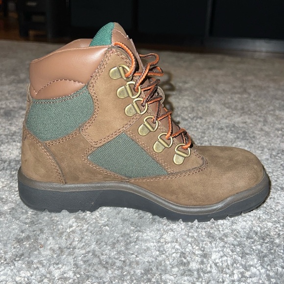 ✨BLACK FRIDAY SALE✨
Timberland 6" Field Boots- Brown/Dark Olive - Picture 1 of 3